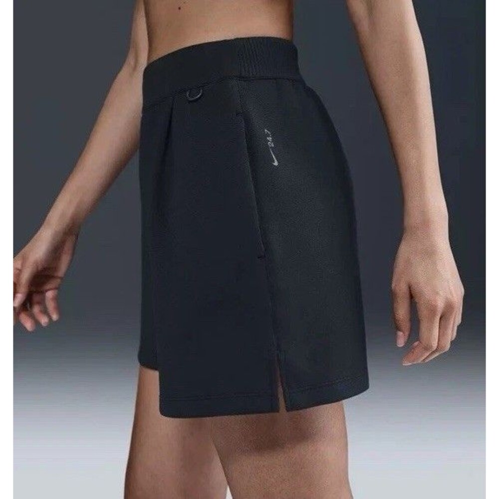 Women's Nike 24.7 ImpossiblySoft Drift Shorts Size Large Black New W/Out Tags 4” - Picture 8 of 12